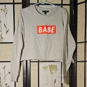 Streetwear Society Gray Sweater with Red 'Babe' Design